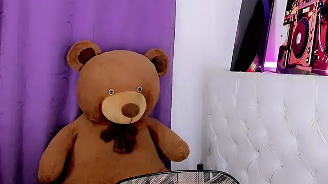 amal baddell online show from 20, 4, 2026