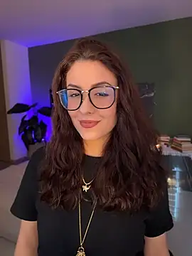 EmaSaenz online show from 2, 5, 2026