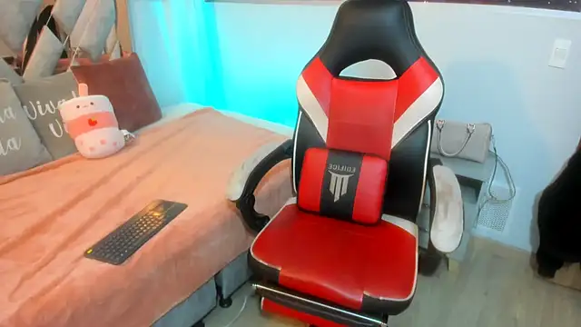 Kendall Sophy online show from 16, 12, 2024