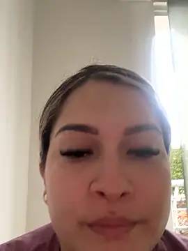 Sara smiiith211 online show from 9, 7, 2026