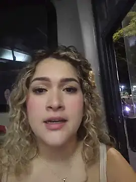 Sara smiiith211 online show from 19, 7, 2026