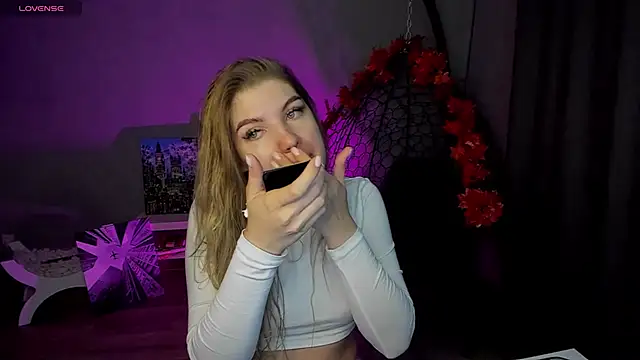 lily williamss online show from 30, 9, 2025