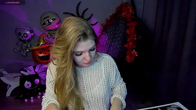 lily williamss online show from 25, 10, 2025