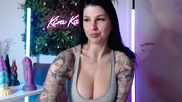 KiraKane1 online show from 8, 10, 2025