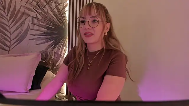 Samaantha-White online show from 21, 4, 2026