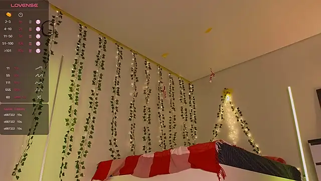 Snapshot of Alicia_x_art chatting on 23, 12, 2024 Alicia x art online show from 23, 12, 2024