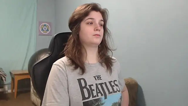 TreeJeanne online show from 6, 3, 2025