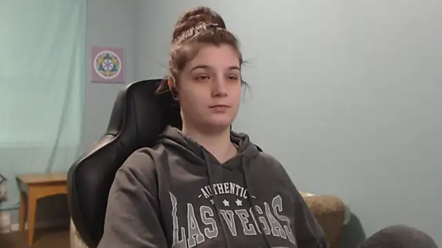 TreeJeanne online show from 11, 3, 2025