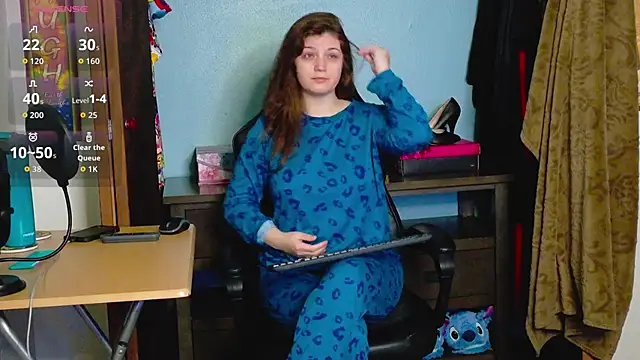 TreeJeanne online show from 13, 11, 2025