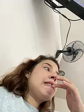 Lia sex69 online show from 22, 2, 2025