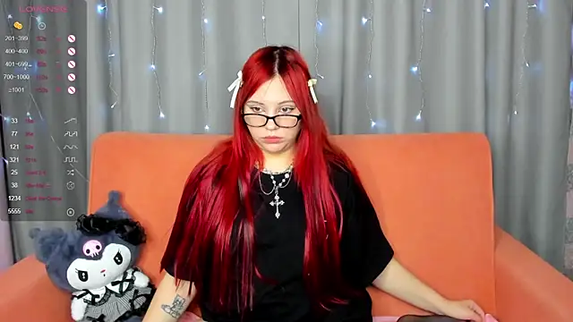 Snapshot of Stacy_Luv chatting on 24, 1, 2025 Stacy Luv online show from 24, 1, 2025