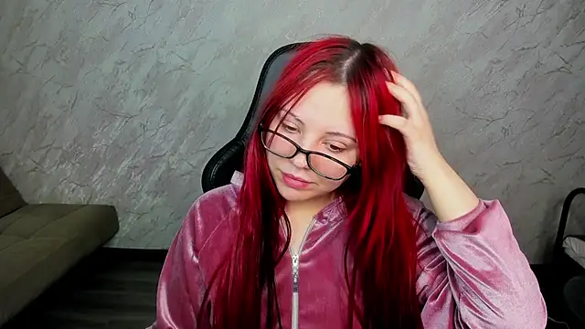 Snapshot of Stacy_Luv chatting on 6, 2, 2025 Stacy Luv online show from 6, 2, 2025