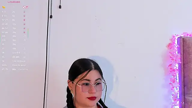 miahkumar online show from 13, 6, 2026