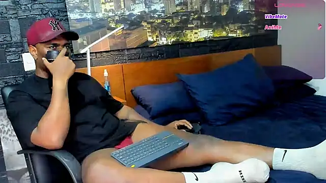 thomas santtos1 online show from 17, 2, 2025