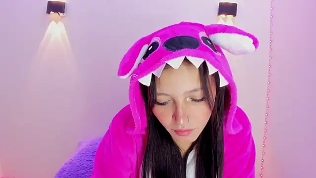 Snapshot of Threesome-no-mercy chatting on 22, 3, 2025 Threesome-no-mercy online show from 22, 3, 2025