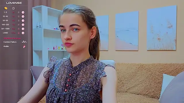 Snapshot of AstoriyaNight chatting on 10, 9, 2025 AstoriyaNight online show from 10, 9, 2025