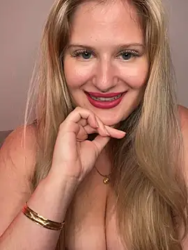 Snapshot of Busty-Ellie chatting on 13, 6, 2026 Busty-Ellie online show from 13, 6, 2026