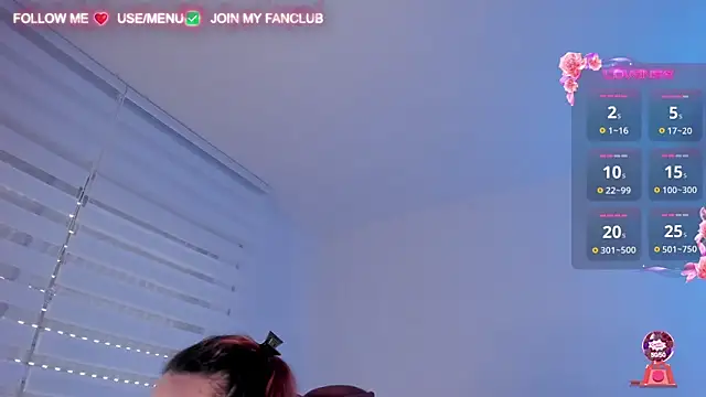 Domina Deivis online show from 4, 3, 2025