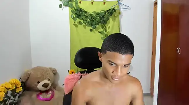 Snapshot of corzoethan chatting on 21, 3, 2025 corzoethan online show from 21, 3, 2025