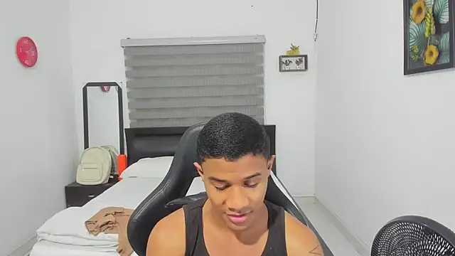 Snapshot of corzoethan chatting on 15, 1, 2026 corzoethan online show from 15, 1, 2026