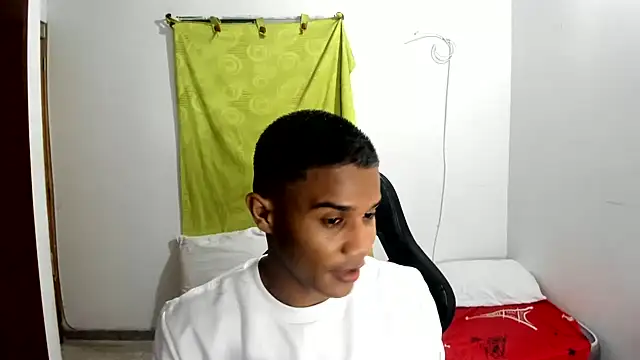 Snapshot of corzoethan chatting on 9, 6, 2026 corzoethan online show from 9, 6, 2026