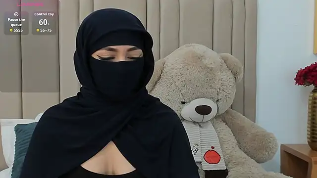 Snapshot of izadii chatting on 2, 2, 2026 izadii online show from 2, 2, 2026