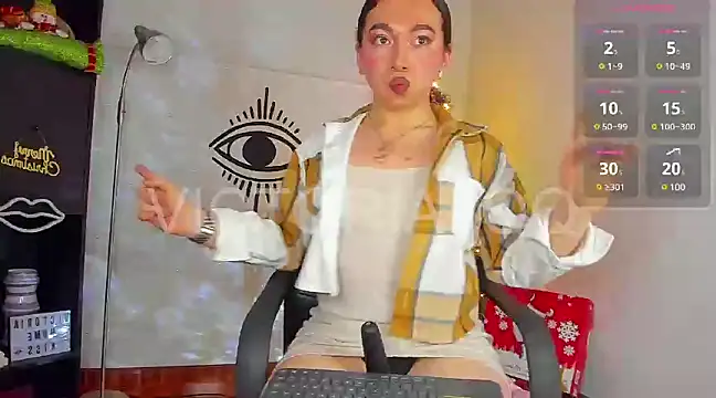 victoria qq online show from 11, 12, 2024