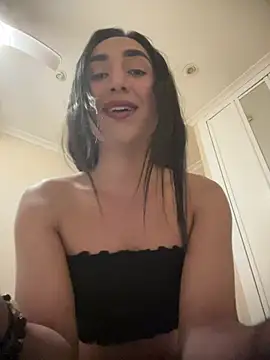 alice jhonson  online show from 14, 4, 2026