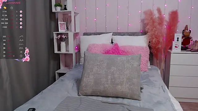 Snapshot of PornoGirlX chatting on 4, 2, 2025 PornoGirlX online show from 4, 2, 2025