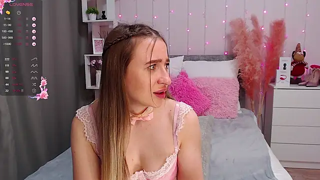 Snapshot of PornoGirlX chatting on 5, 2, 2025 PornoGirlX online show from 5, 2, 2025