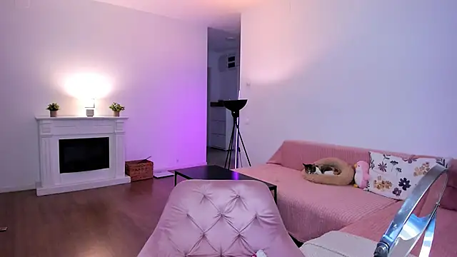 AnysaSmith online show from 18, 4, 2026