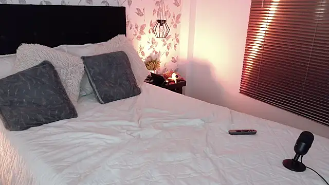 Nathaly-Lopez online show from 14, 3, 2026