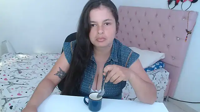 Snapshot of Aliciaheart chatting on 20, 12, 2024 Aliciaheart online show from 20, 12, 2024