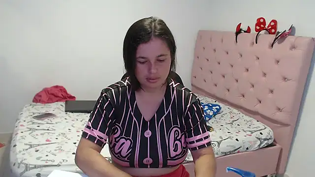 Snapshot of Aliciaheart chatting on 17, 1, 2025 Aliciaheart online show from 17, 1, 2025