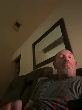 Snapshot of TXCowboy420 chatting on 15, 4, 2026 TXCowboy420 online show from 15, 4, 2026