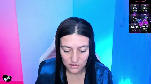 Saskyaa online show from 2, 12, 2025