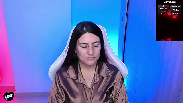 Saskyaa online show from 25, 4, 2026