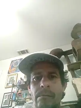 Snapshot of LongDickZee562 chatting on 5, 2, 2025 LongDickZee562 online show from 5, 2, 2025