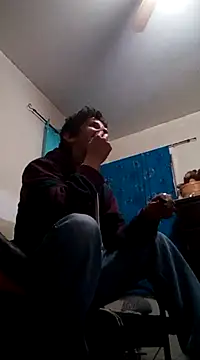 Snapshot of LongDickZee562 chatting on 13, 2, 2025 LongDickZee562 online show from 13, 2, 2025