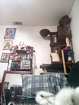 Snapshot of LongDickZee562 chatting on 28, 2, 2025 LongDickZee562 online show from 28, 2, 2025