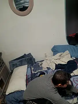 Snapshot of LongDickZee562 chatting on 29, 11, 2025 LongDickZee562 online show from 29, 11, 2025