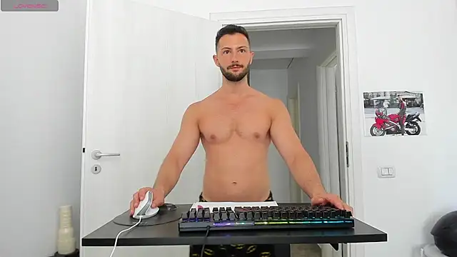 ZackFraser online show from 26, 7, 2026