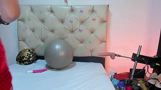 Snapshot of cleopatraa chatting on 19, 5, 2026 cleopatraa online show from 19, 5, 2026