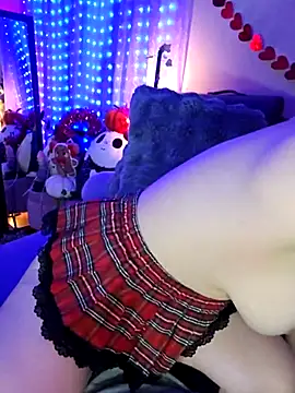 Angel-Lewd-Cake online show from 16, 2, 2025