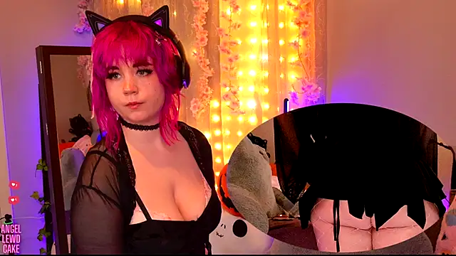 Angel-Lewd-Cake online show from 21, 9, 2025