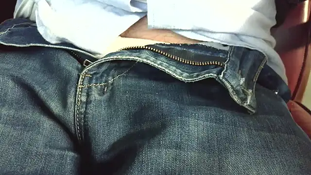 smoothandtiny online show from 4, 12, 2025