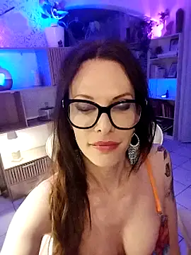 Luna Kitanna online show from 22, 3, 2025