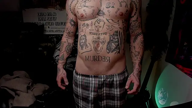 Snapshot of layneinchains chatting on 1, 2, 2025 layneinchains online show from 1, 2, 2025