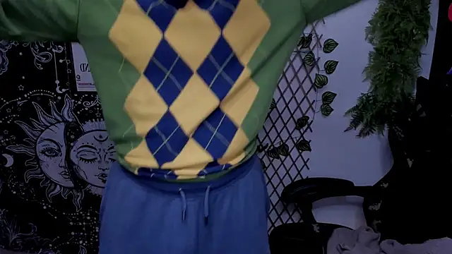 Snapshot of layneinchains chatting on 8, 2, 2025 layneinchains online show from 8, 2, 2025