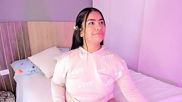 hannnasmith online show from 12, 11, 2025